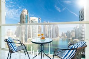 LUX The Marina View Suite 1